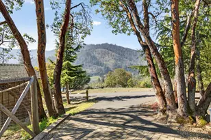 4466 W Griffin Creek Rd, Medford, OR 97501 - Photo 66