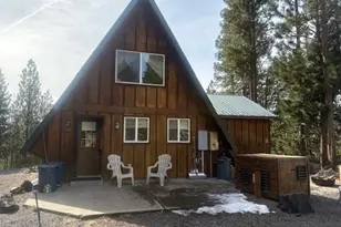 19021 Alpine Breeze Way, Crescent Lake, OR 97733 - Photo 4