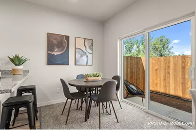 2028 Sunset Drive #8, Medford, OR 97501 - Photo 8