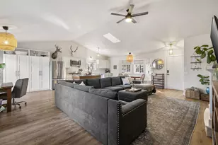 21374 Starling Dr, Bend, OR 97701 - Photo 10