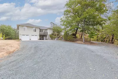 103 Eden Drive, Grants Pass, OR 97526 - Photo 2