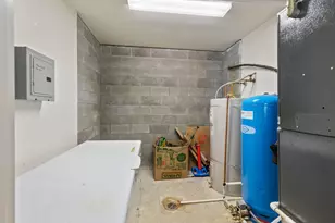 103 Eden Dr, Grants Pass, OR 97526 - Photo 44