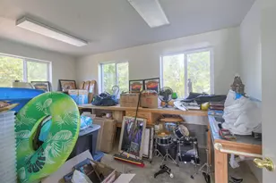 103 Eden Dr, Grants Pass, OR 97526 - Photo 40