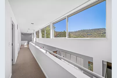 1225 Gardner Way, Medford, OR 97504 - Photo 8