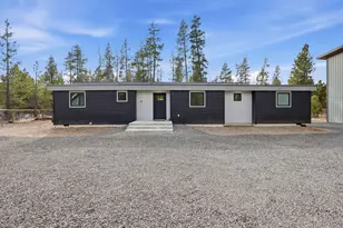 56017 Browning Dr, Bend, OR 97707 - Photo 46