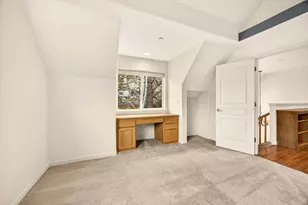 523 Strawberry Ln, Ashland, OR 97520 - Photo 52