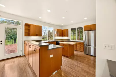 523 Strawberry Lane, Ashland, OR 97520 - Photo 20
