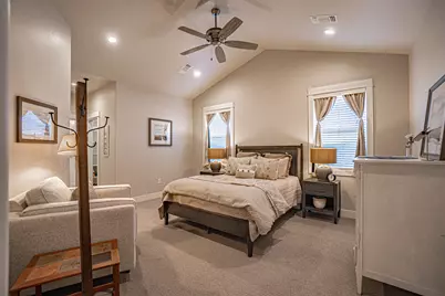 528 Waterbury Way, Medford, OR 97504 - Photo 14