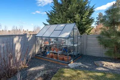 20640 Cougar Peak Drive, Bend, OR 97702 - Photo 32
