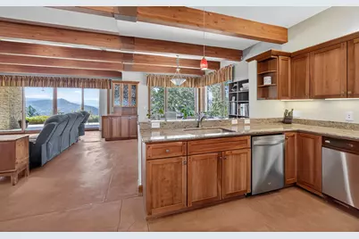 615 Tumbleweed Trail, Jacksonville, OR 97530 - Photo 8