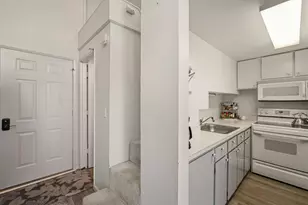 56856 Enterprise, Sunriver, OR 97707 - Photo 4