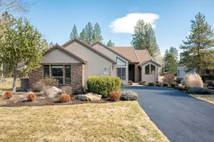 62029 Fall Creek Loop, Bend, OR 97702 - Photo 1