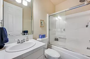 62029 Fall Creek Loop, Bend, OR 97702 - Photo 18