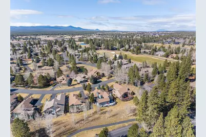 62029 Fall Creek Loop, Bend, OR 97702 - Photo 28
