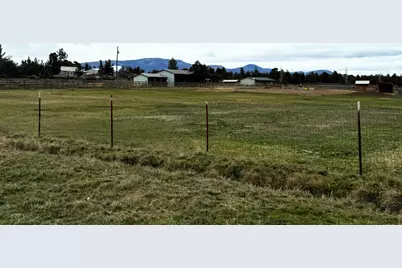 15110 SW Twin Lakes Road, Powell Butte, OR 97753 - Photo 8