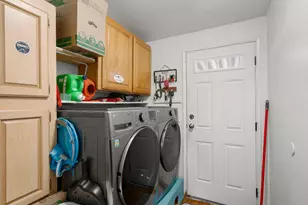 2311 Lara Ln, Central Point, OR 97502 - Photo 16