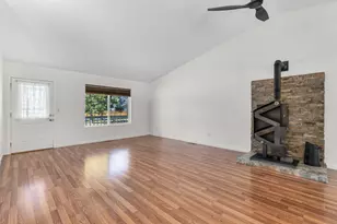 55962 Black Duck Rd, Bend, OR 97707 - Photo 4