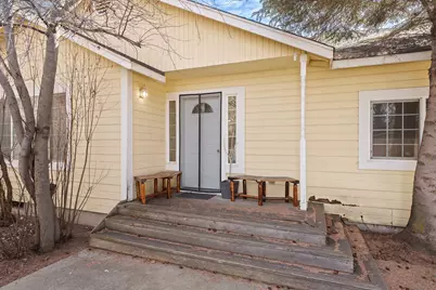 1052 NE Francis Court, Bend, OR 97701 - Photo 4