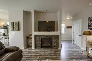 3096 SW Black Butte Ln, Redmond, OR 97756 - Photo 8