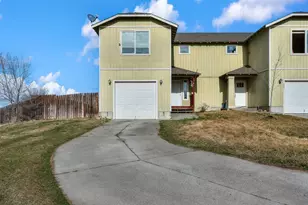 791 SE Kristin Way, Madras, OR 97741 - Photo 1