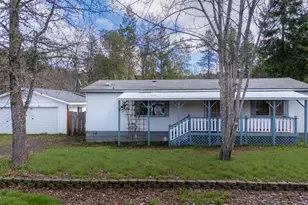 629 Frederick Ct, Cave Junction, OR 97523 - Photo 2