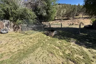 2460 S E Melrose Dr, Prineville, OR 97754 - Photo 8