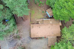 350 Hamilton Ave, Cave Junction, OR 97523 - Photo 26