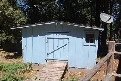 350 Hamilton Avenue, Cave Junction, OR 97523 - Photo 30