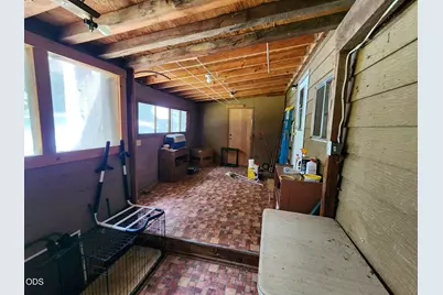 350 Hamilton Avenue, Cave Junction, OR 97523 - Photo 26