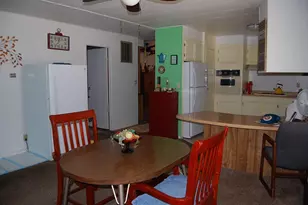 350 Hamilton Ave, Cave Junction, OR 97523 - Photo 10