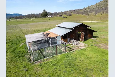 533 Chateau Drive, Eagle Point, OR 97524 - Photo 36