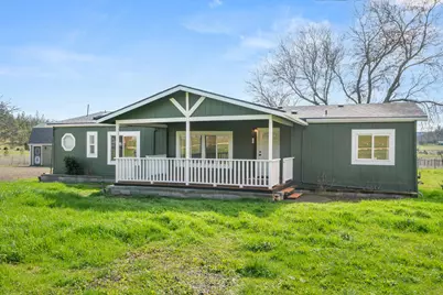 533 Chateau Drive, Eagle Point, OR 97524 - Photo 1