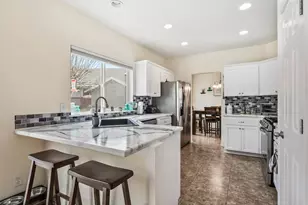 3728 SW Reindeer Ave, Redmond, OR 97756 - Photo 14