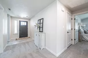 3803 Luchu St, Medford, OR 97504 - Photo 2