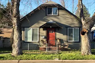 544 Palm St, Medford, OR 97501 - Photo 2