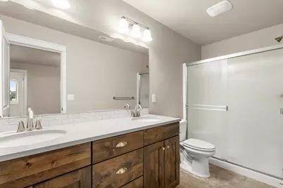 20779 Boulderfield Avenue, Bend, OR 97701 - Photo 14