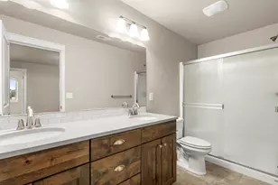 20779 Boulderfield Ave, Bend, OR 97701 - Photo 14