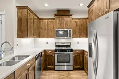 20779 Boulderfield Avenue, Bend, OR 97701 - Photo 8