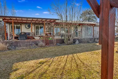 16065 SW Twin Lakes Road, Powell Butte, OR 97753 - Photo 8