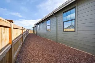 738 NE Trestle St, Prineville, OR 97754 - Photo 6