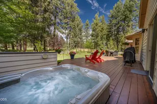 60749 Golf Village Loop, Bend, OR 97702 - Photo 12