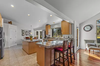 60749 Golf Village Loop, Bend, OR 97702 - Photo 18