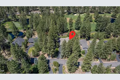 60749 Golf Village Loop, Bend, OR 97702 - Photo 12