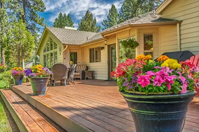 60749 Golf Village Loop, Bend, OR 97702 - Photo 10