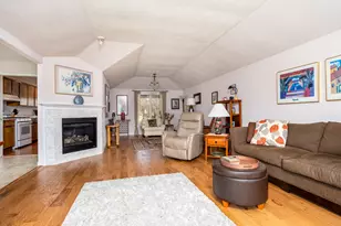 125 Freshwater Dr, Phoenix, OR 97535 - Photo 4