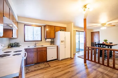 61969 SE 27th Street, Bend, OR 97702 - Photo 8