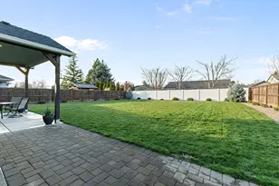 1043 Arrowhead Trail, Eagle Point, OR 97524 - Photo 28