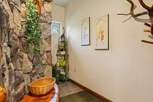 211 Shorthorn Gulch Rd, Grants Pass, OR 97526 - Photo 30