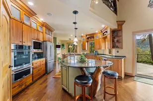 211 Shorthorn Gulch Rd, Grants Pass, OR 97526 - Photo 8