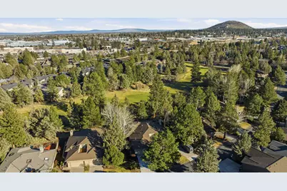 3076 NW Clubhouse Drive, Bend, OR 97703 - Photo 76